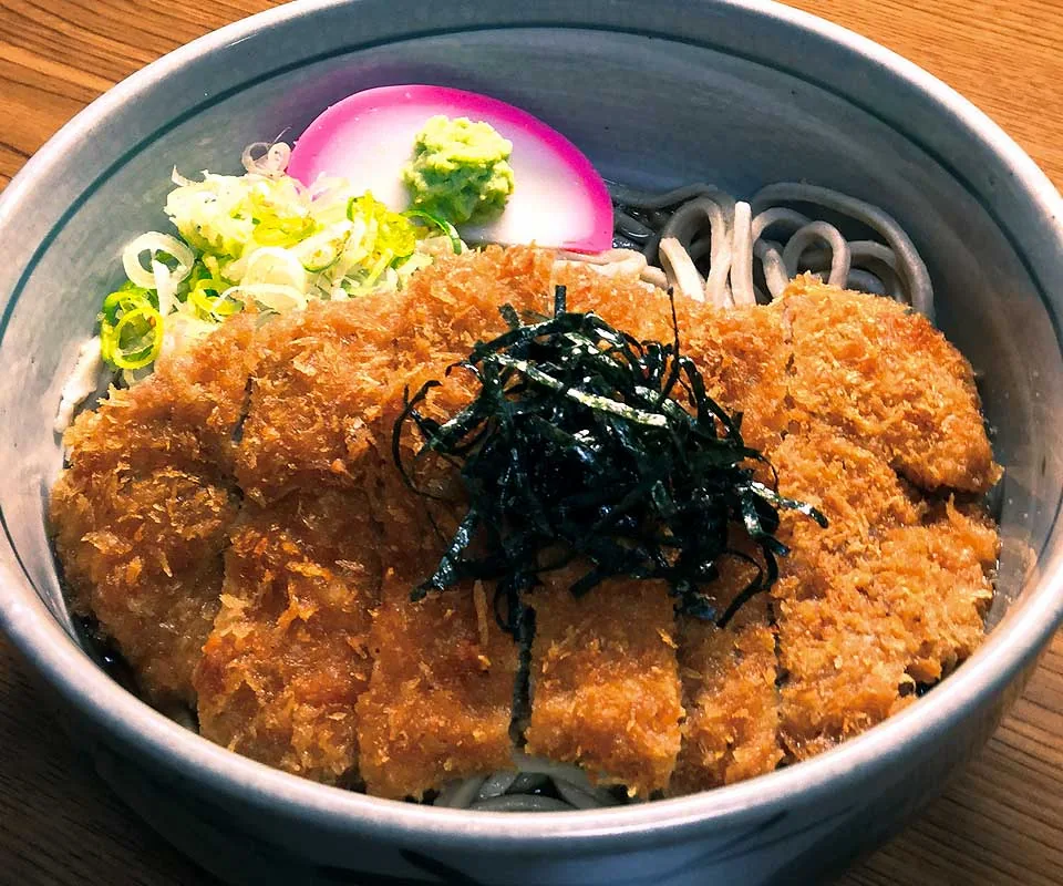 冷やしかつそば